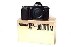 ασπρομαυρα, ασπρομαυρο, φιλμ, φιλμς, σκοτεινος, θαλαμος, φωτογραφικά, χαρτια, χημικα, τσαντες, τριποδο - Nikon F-601 M SLR KIT Nikon lens 36-72mm f3,5 MF αναλογική φωτογραφική μηχανή 35mm μεταχειρισμένη 